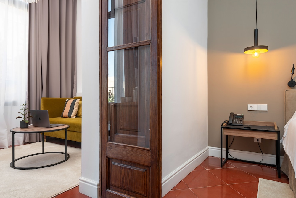 جناح تنفيذي بسرير كينج بشرفة، Hotel Can Quetglas 8/8