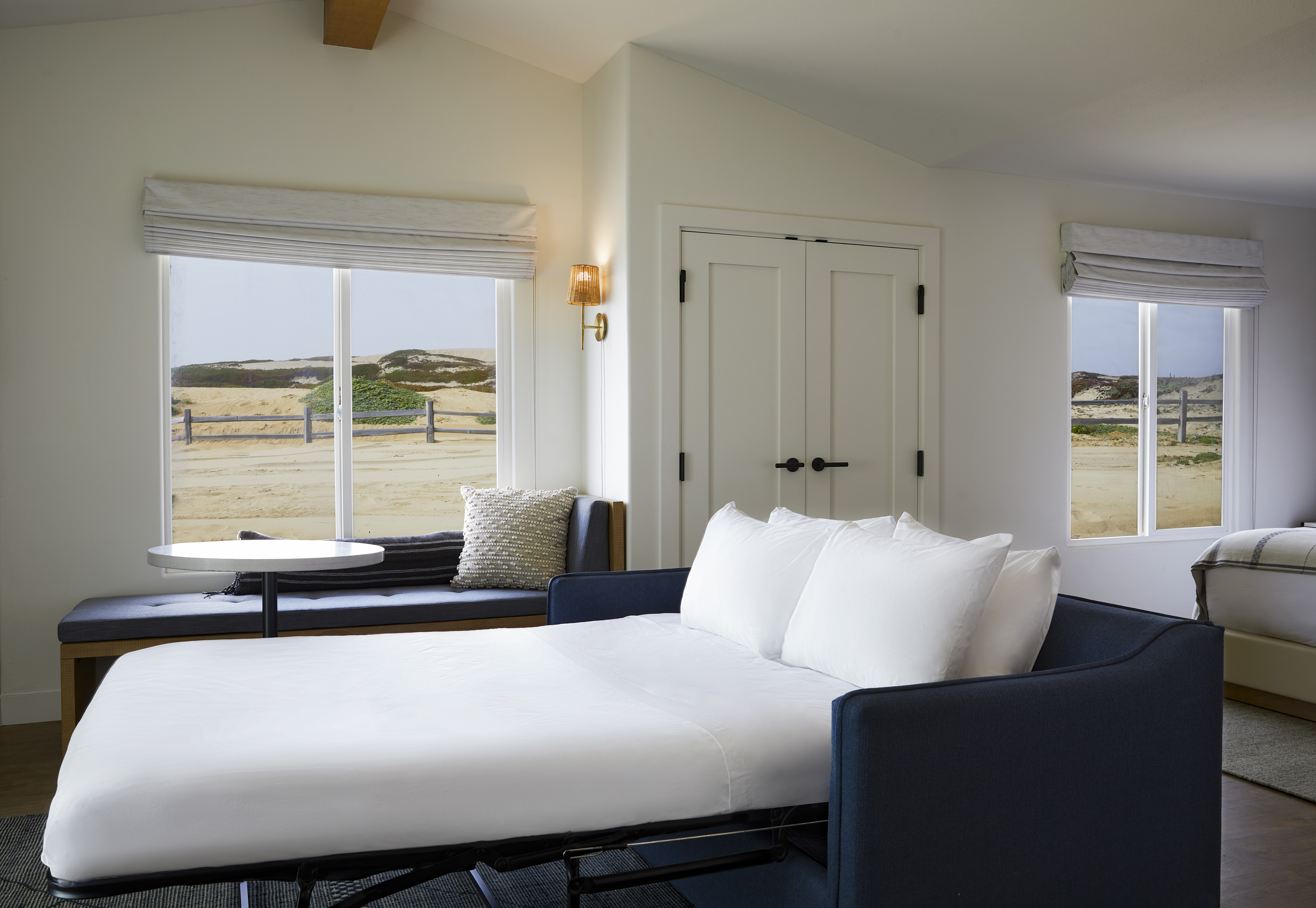 Suite, Ocean front