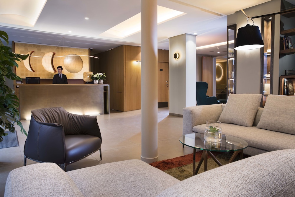 Hotel Le Six 46/63