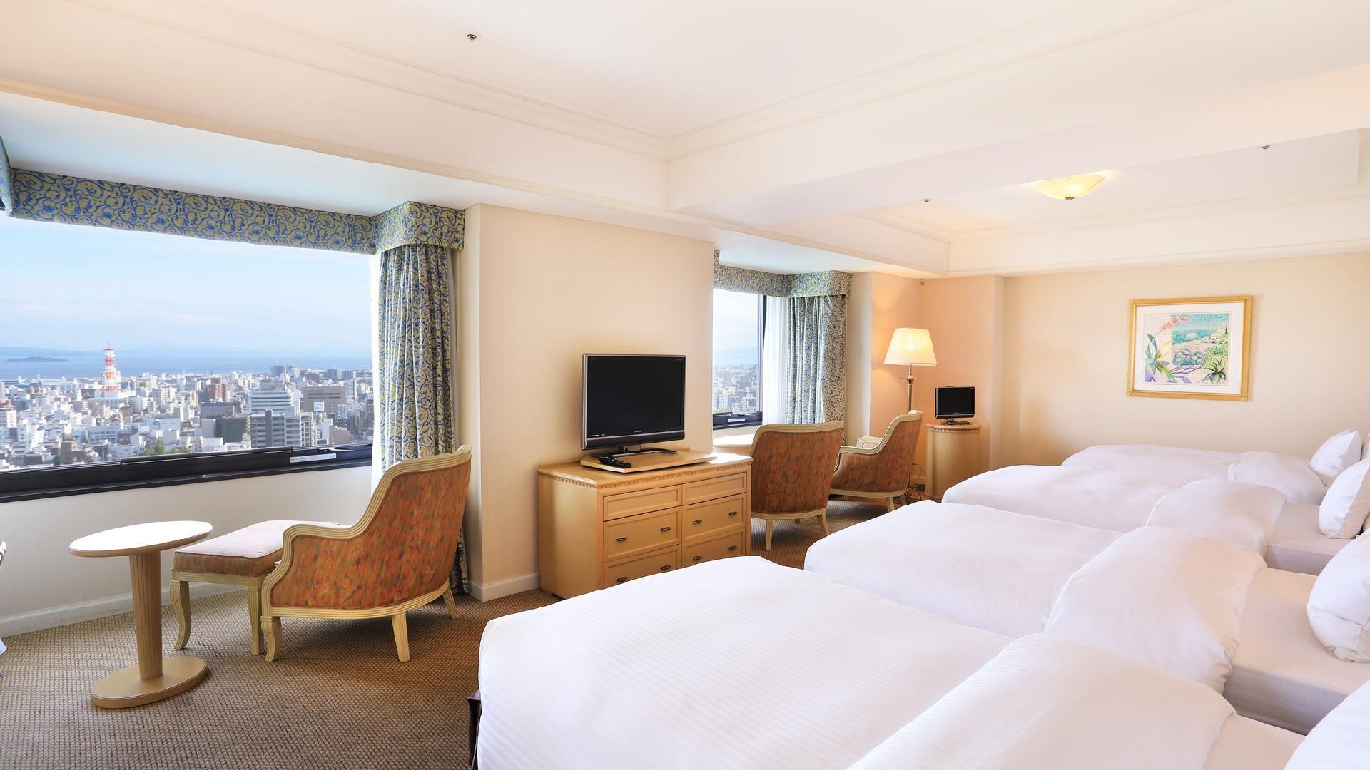 Comfort, Family, Square View