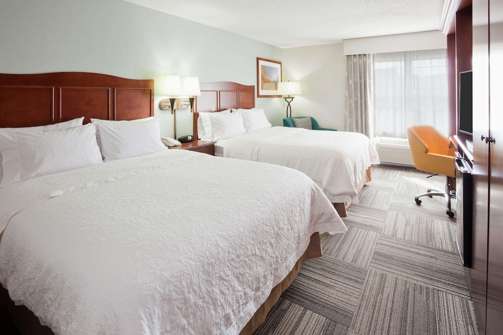 Hampton Inn Duluth Canal Park 18/77