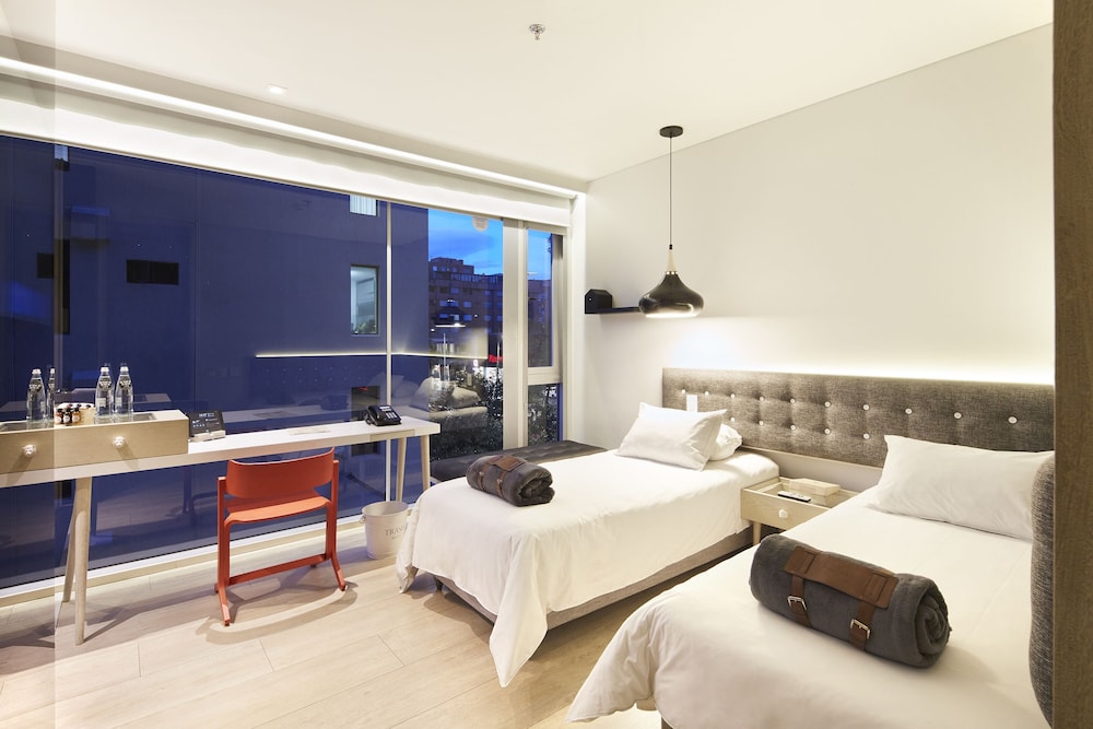 The Click Clack Hotel 30/64