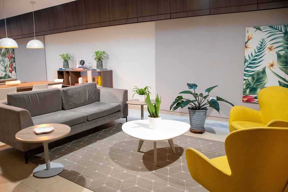 Hotel Arizona Suites 27/47