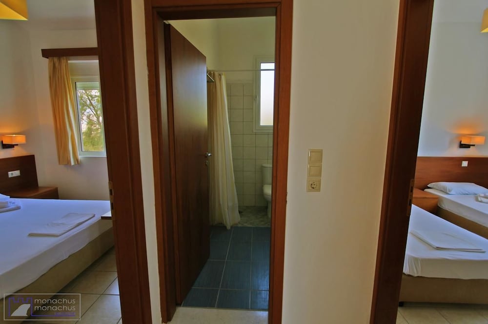 Monachus Monachus Apartments 13/58
