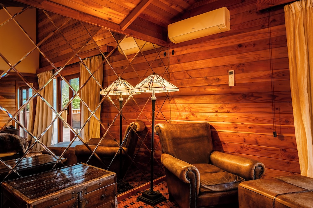 Powderhorn Chateau 43/75