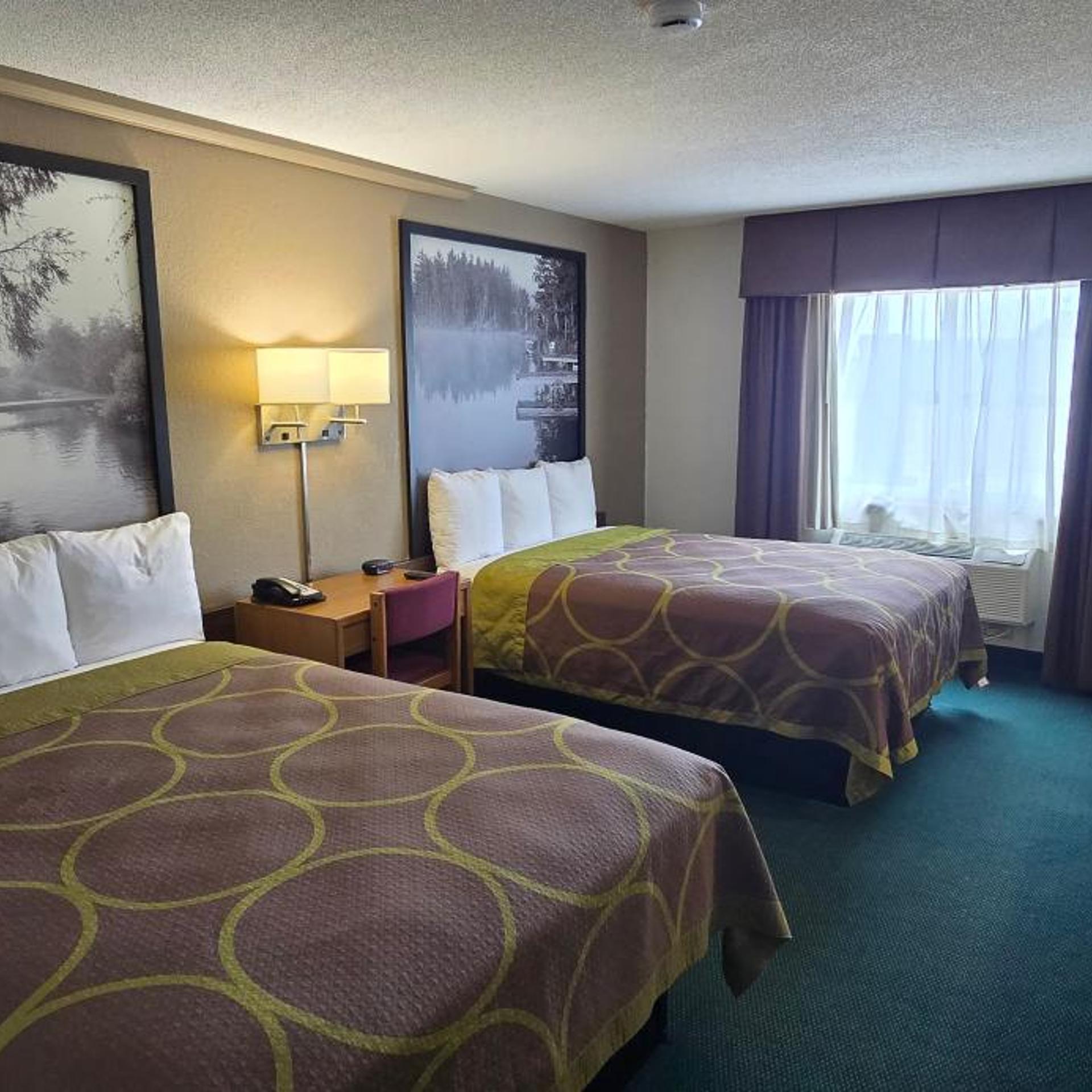 جناح بسرير كوين، Super 8 By Wyndham Rogers Minnesota 4/10