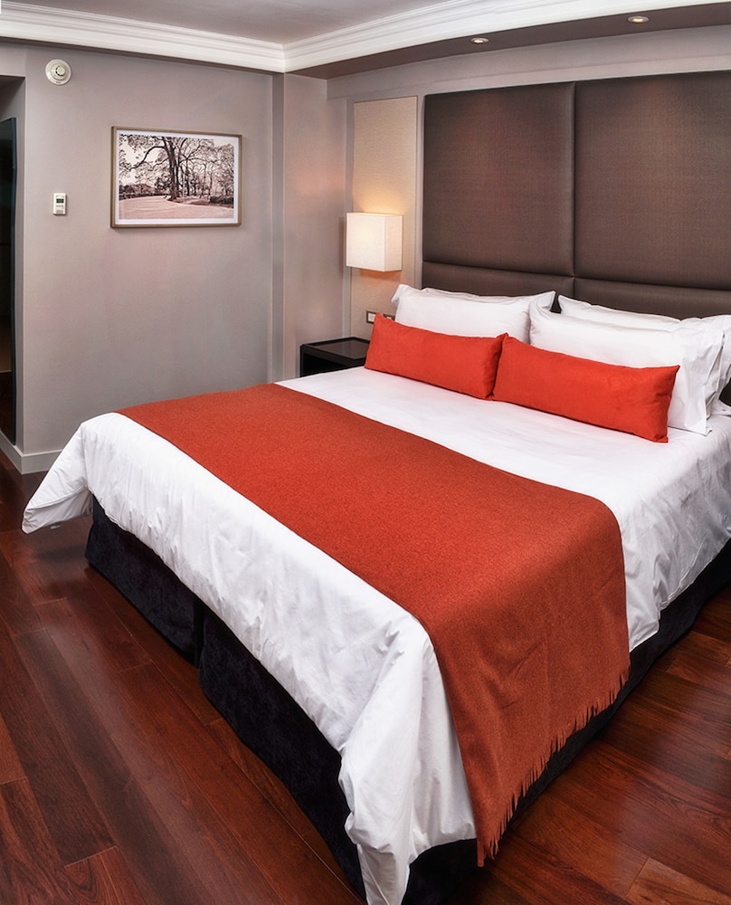 CARLES HOTEL BUENOS AIRES 15/64