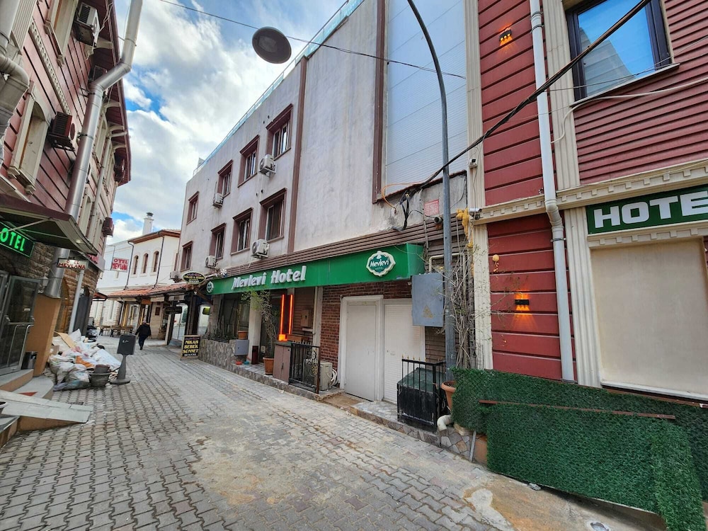 Mevlevi Hotel 42/50