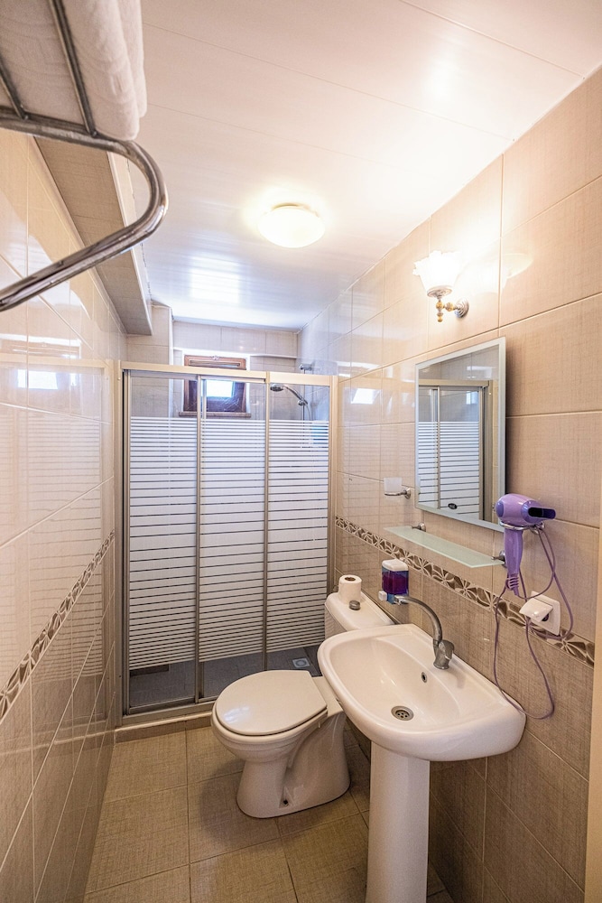 Heredot Otel 20/22