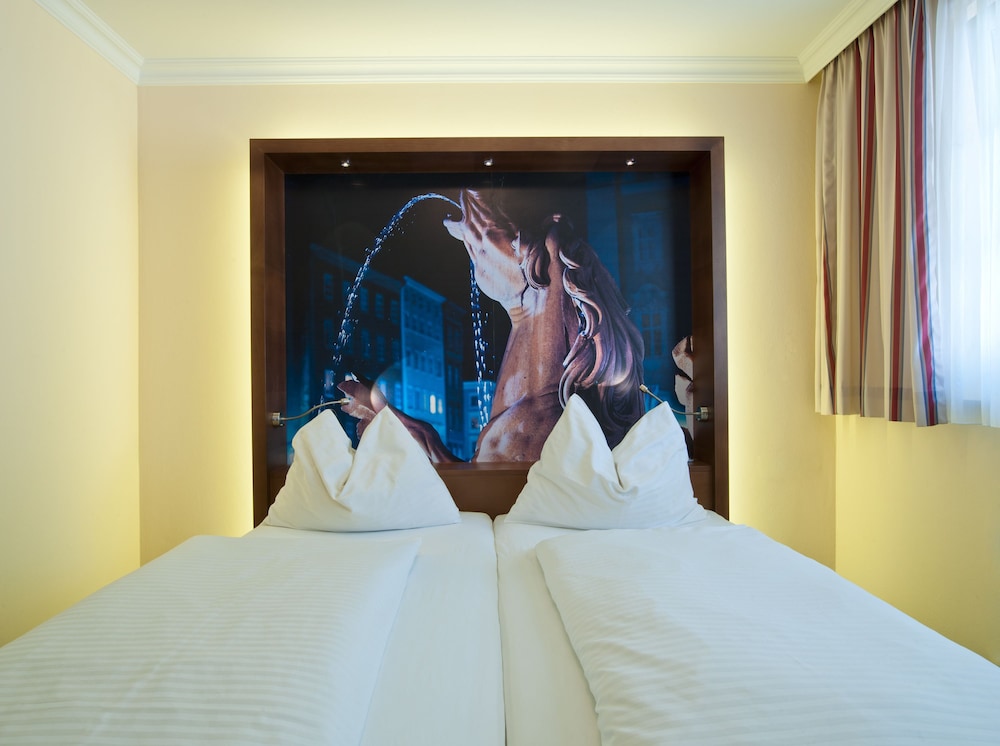 Das Grune Hotel Zur Post - 100 Bio 18/74
