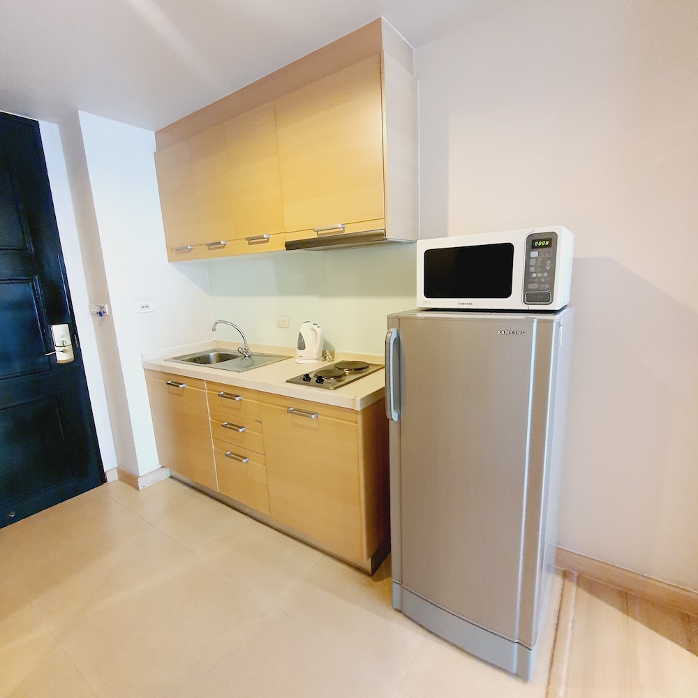 Admiral Premier Bangkok 9/69