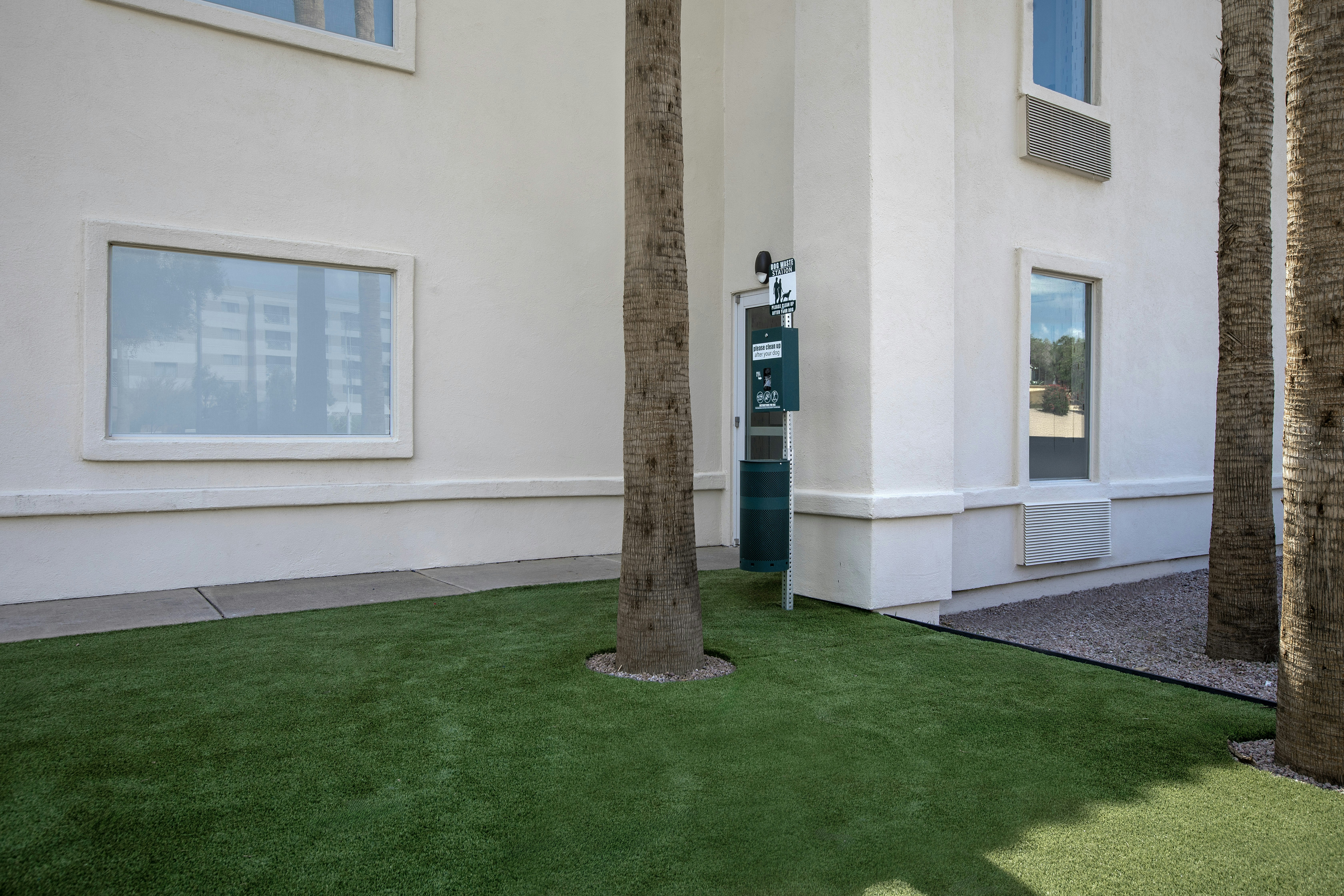 Home2 Suites by Hilton Scottsdale Old Town 21/22