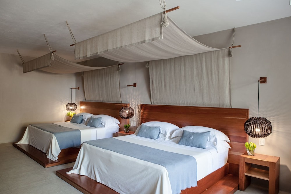 SUPERIOR, DELUXE, SUITE, DOUBLE BED
