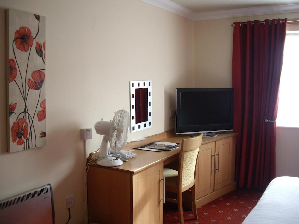 The Corn Mill Lodge Hotel 34/56
