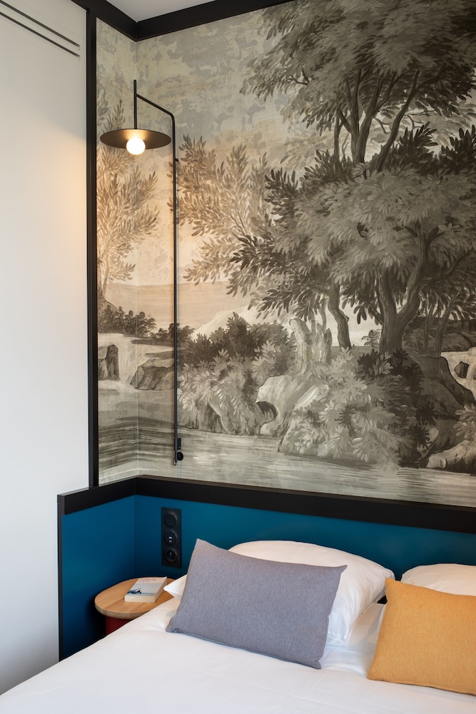 Ibis Styles Dijon Central 11/68