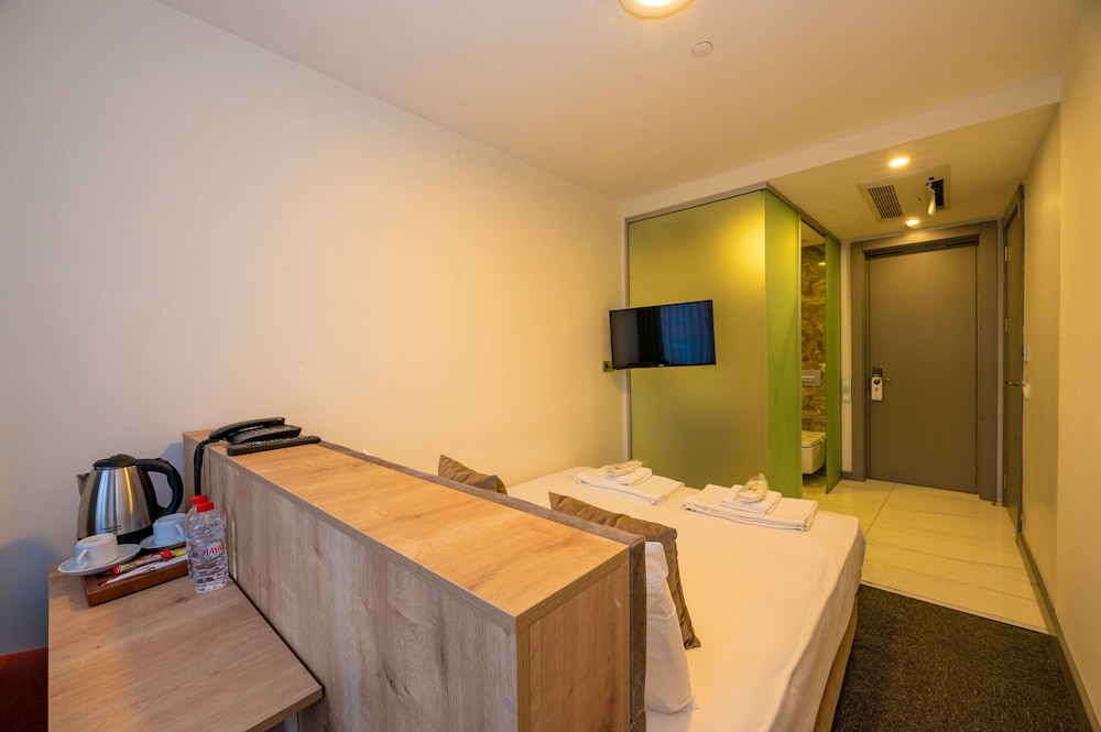 Hotel V Plus Taksim 62/70