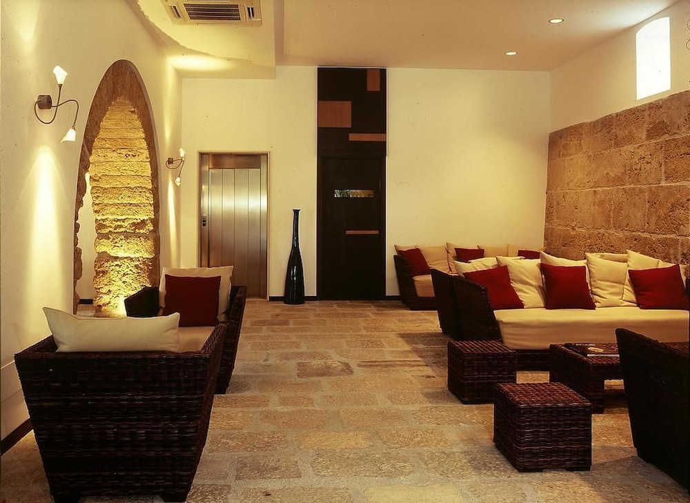 Cetarium Hotel 43/63