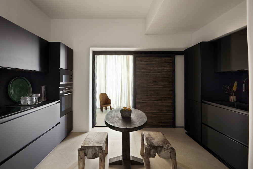 Myconian Panoptis Escape - Small Luxury Hotels of the World 18/50