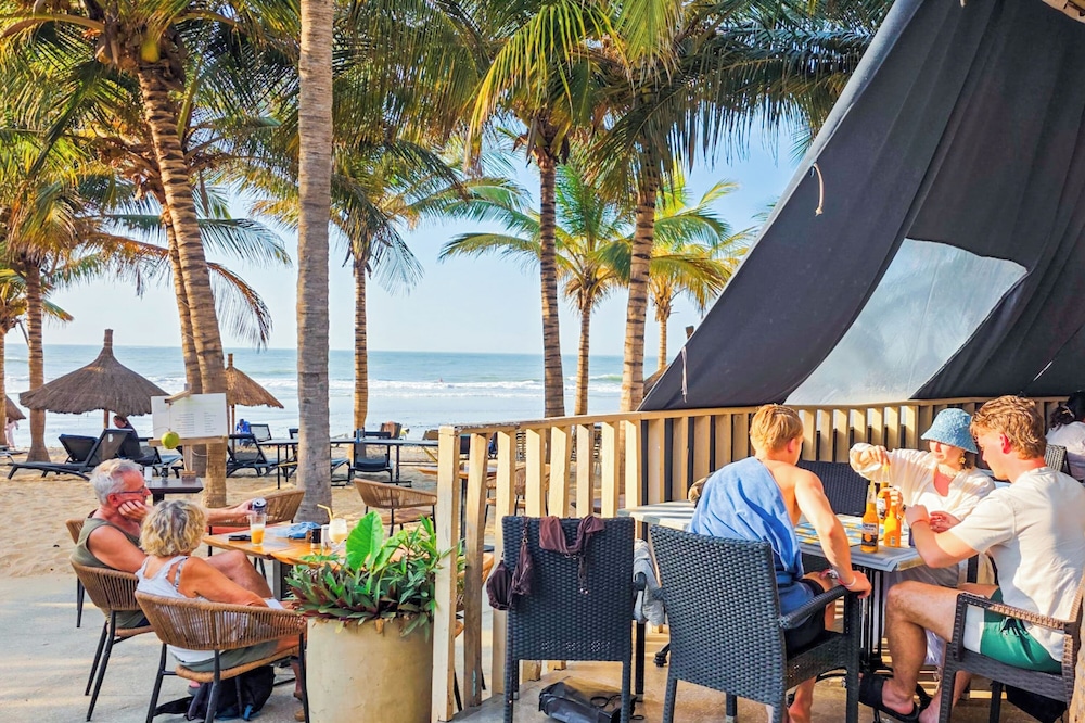 Balafon Beach Resort 58/74