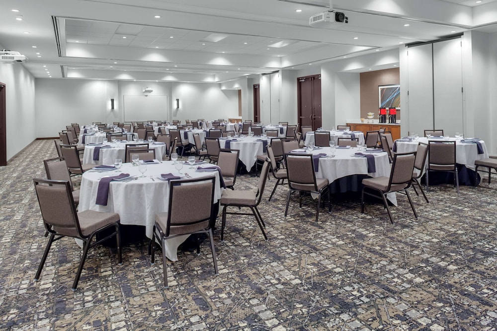 Hyatt Place Athens Downtown 48/62