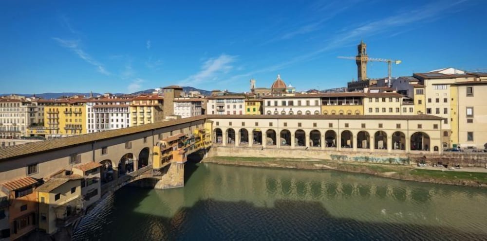 Dreams Over Ponte Vecchio 31/34