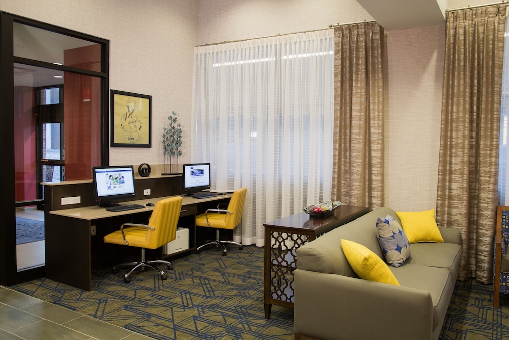 Hampton Inn & Suites Tulsa Downtown Ok 41/55