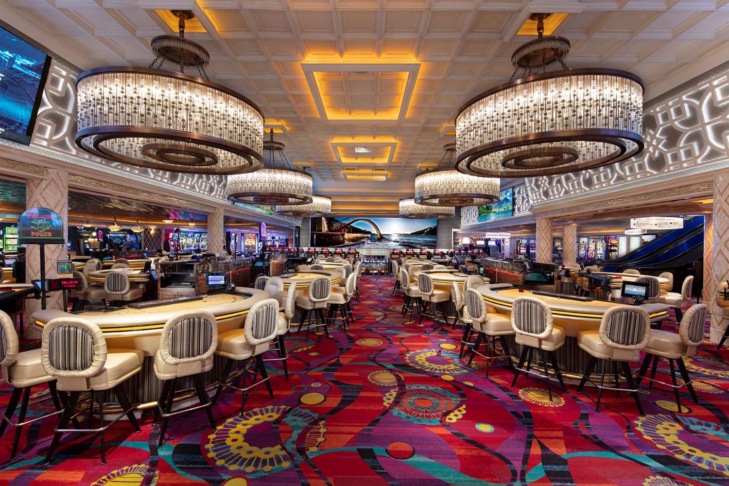 Peppermill Resort Spa Casino, WorldHotels Elite 16/21