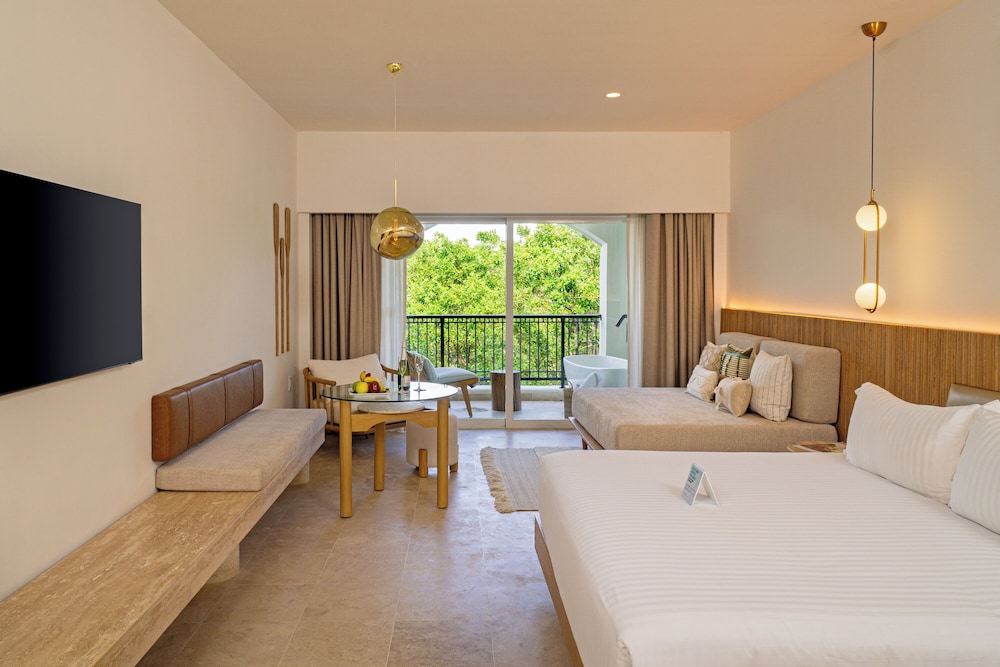Junior Suite, King Bed, Sofa, Adult Only, Bathtub، Hacienda Tres Rios All Inclusive 2/5