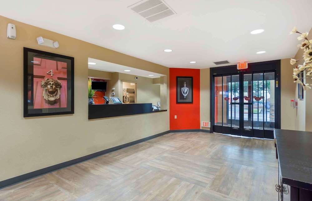 Lobby at Studio 6 Suites Seattle Kent WA, KENT - WA