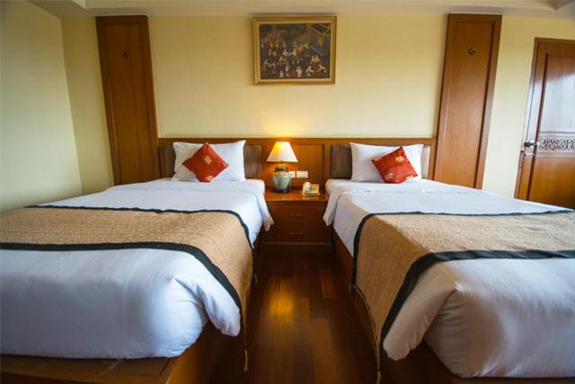 Chakungrao Riverview Hotel 12/24