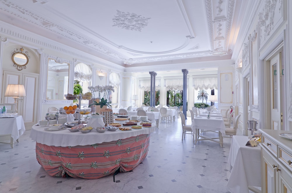 Hotel de Paris Sanremo 7/67