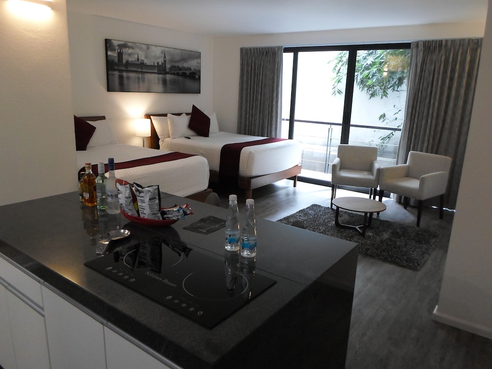 Armonik Suites 38/66