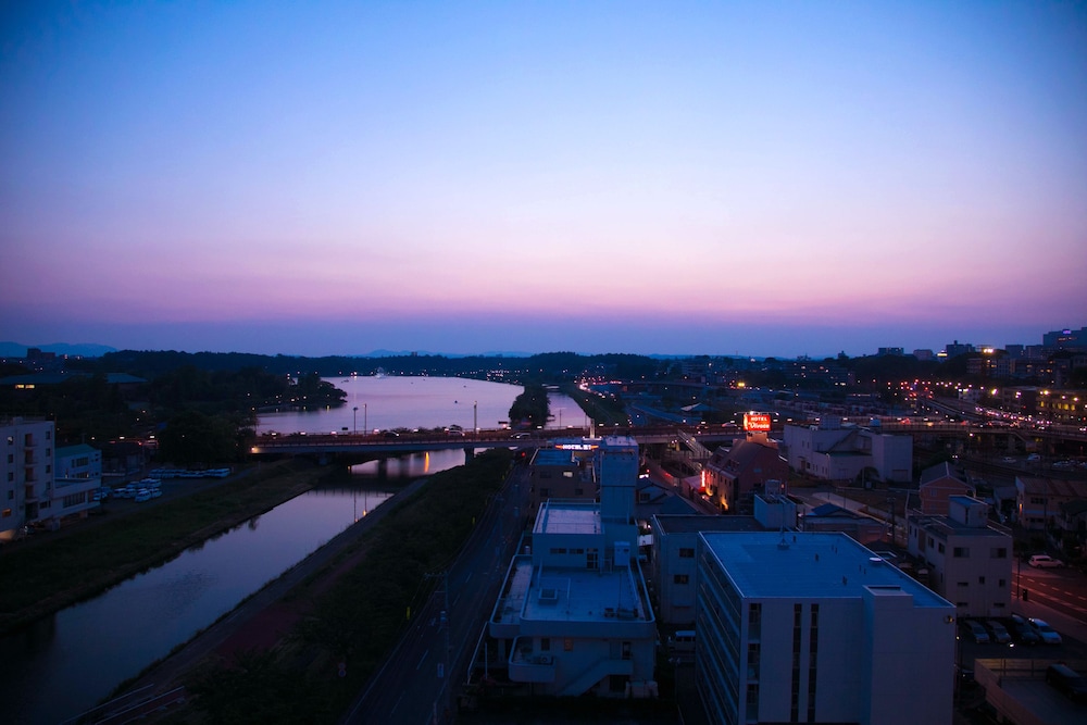 Mito Hotel Season 38/40