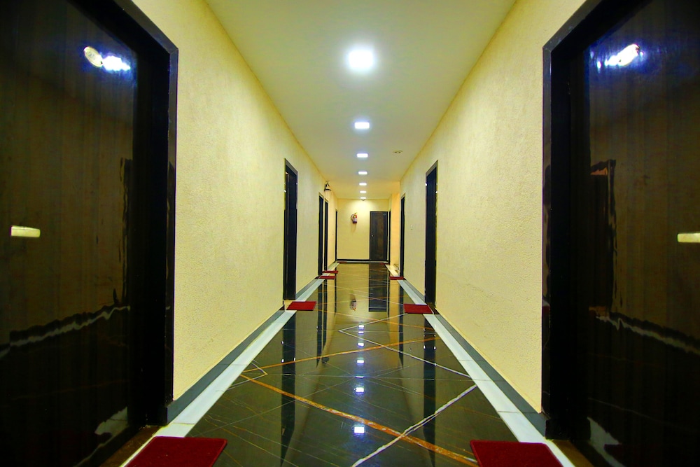 Hotel Gharonda 14/22