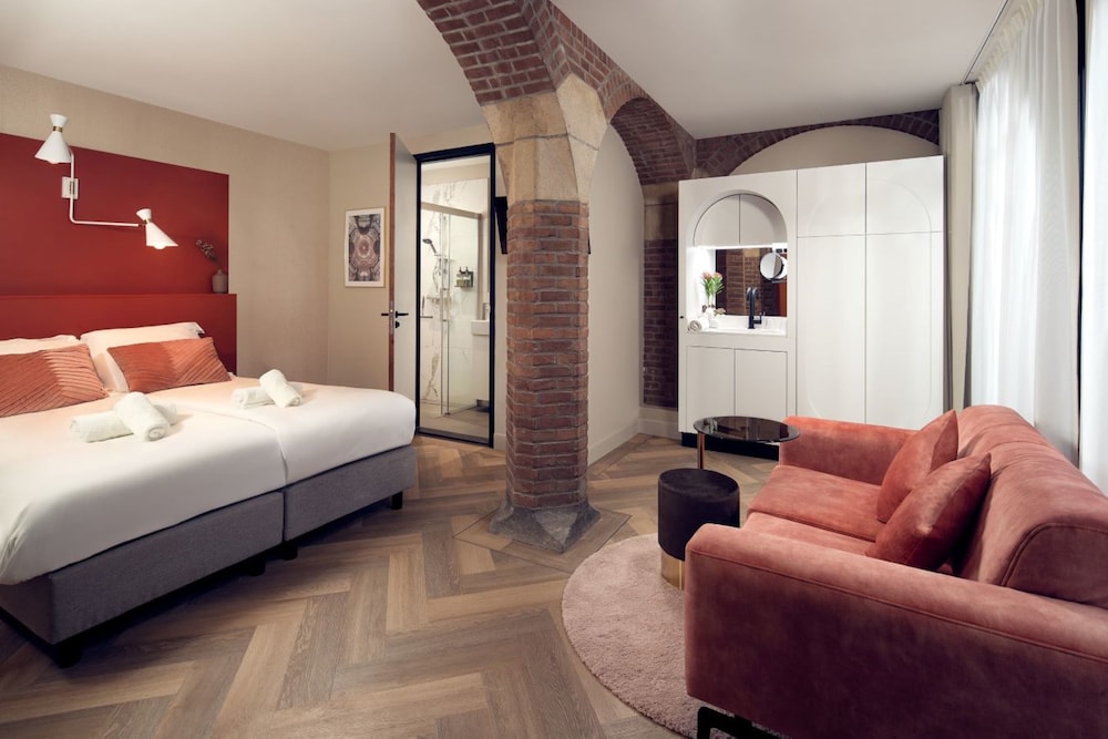 The Anthony Hotel 26/58