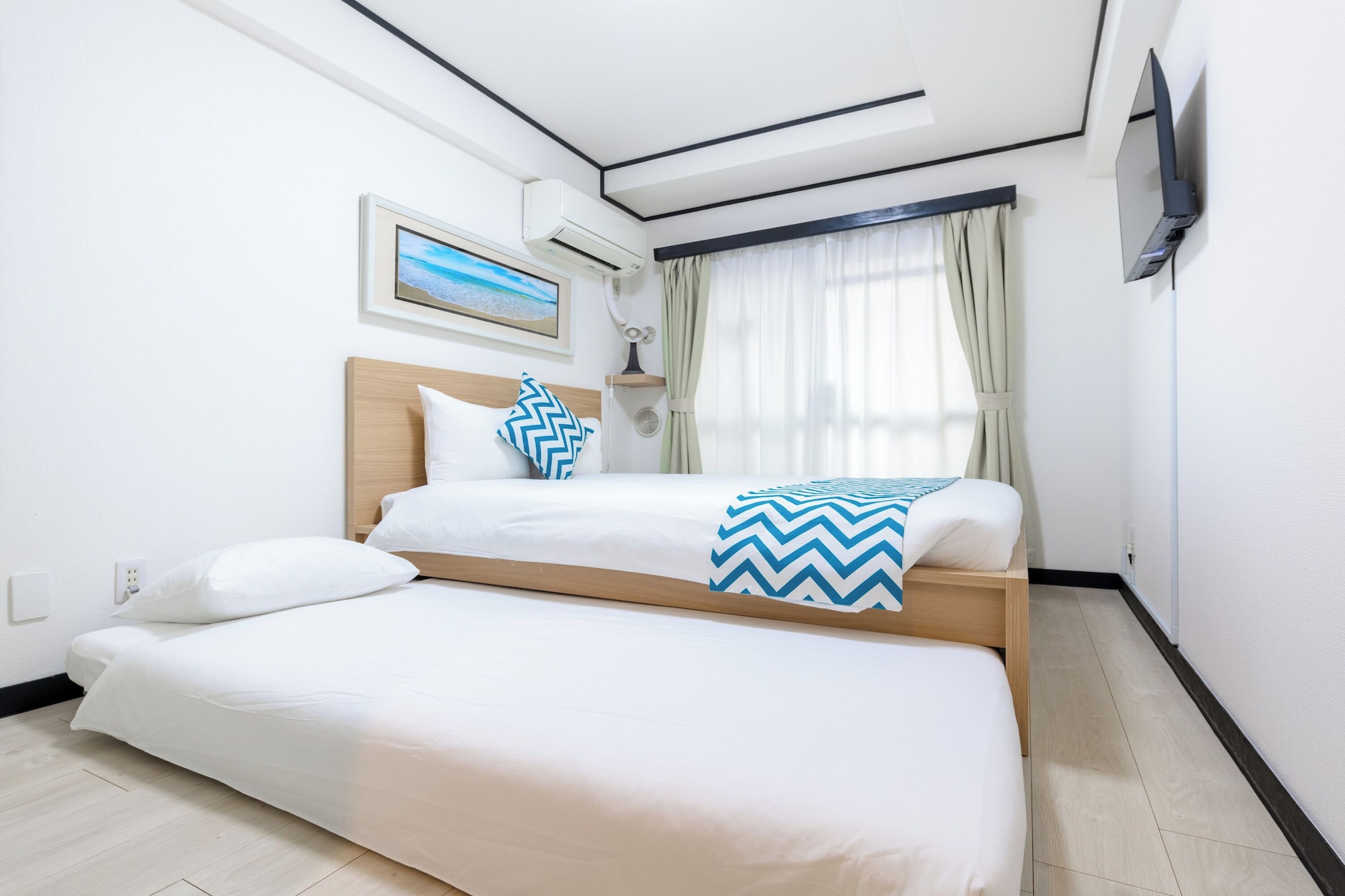 STANDARD, MULTIPLE BEDS