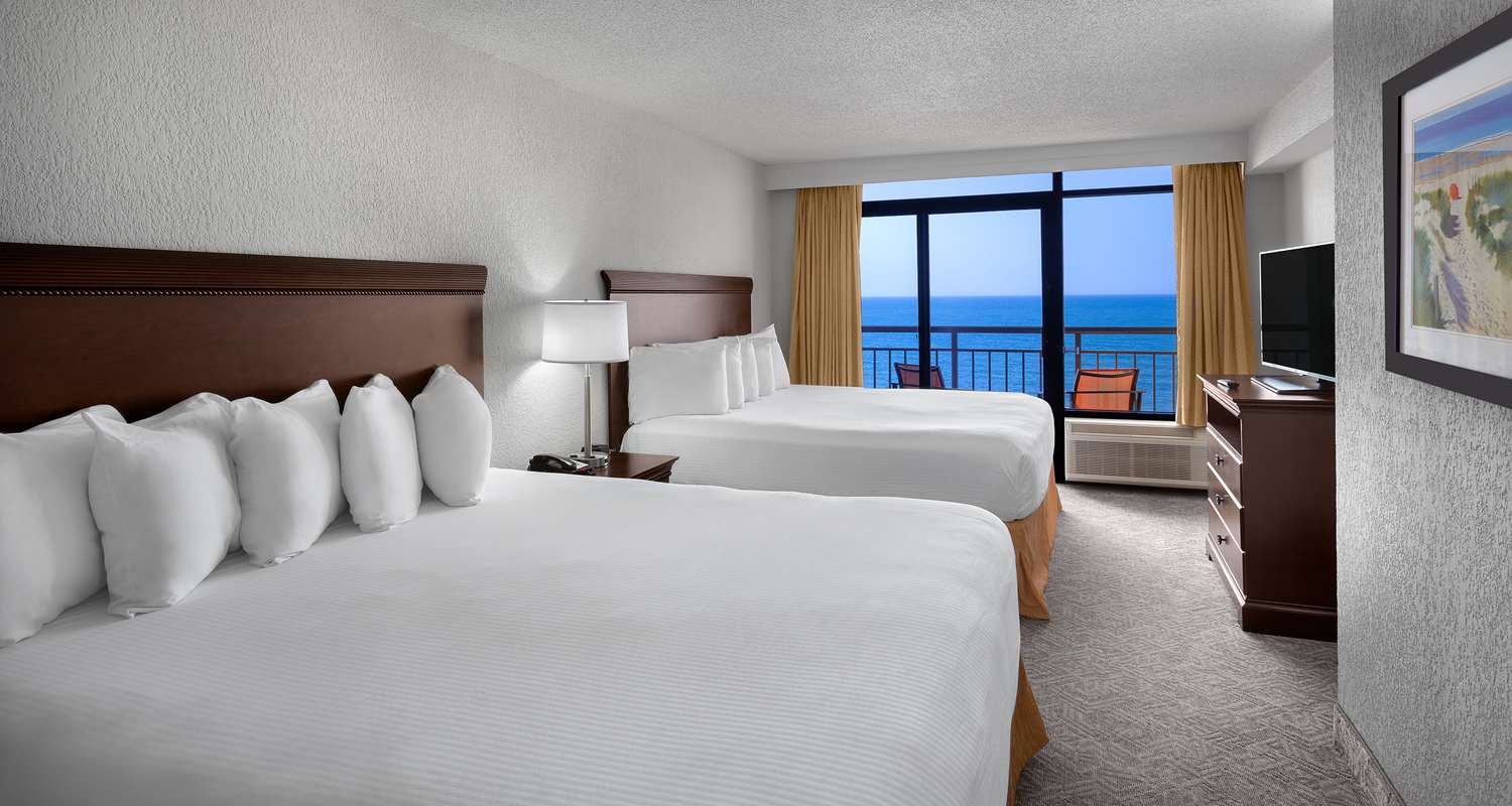 Suite, Murphy Bed, 2 Queen Beds, Ocean Front, Sofa, Kitchen