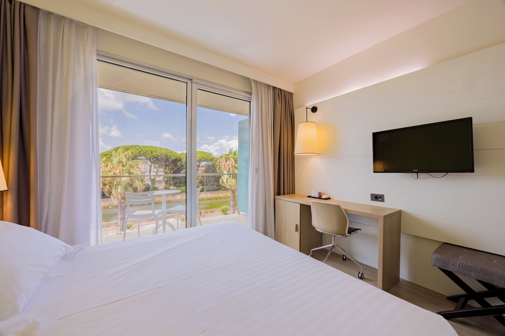 Hotel Viareggio 12/31