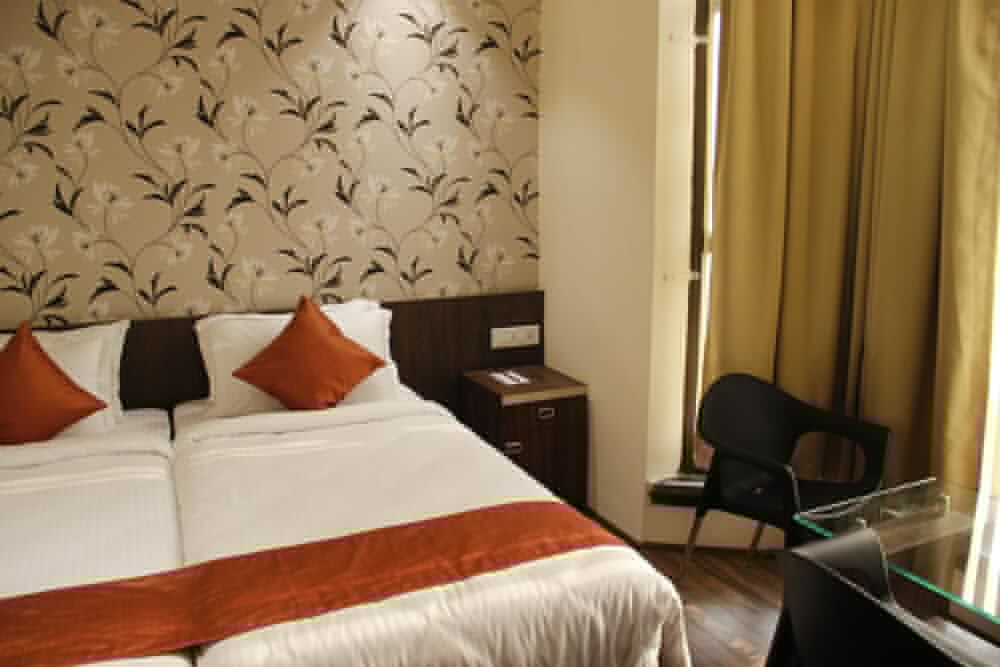 Regenta Inn Larica Ct 30/68