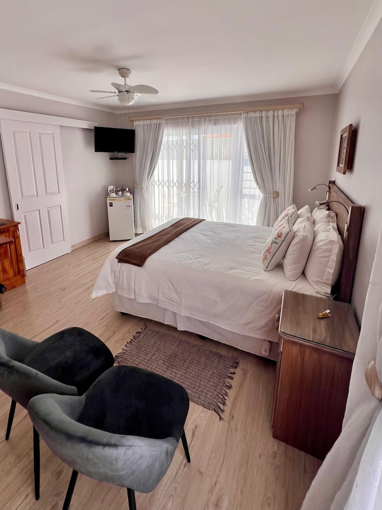Nautilus, Queen Bed، Baywatch Villa Guest House And Self Catering Accommodation 5/5