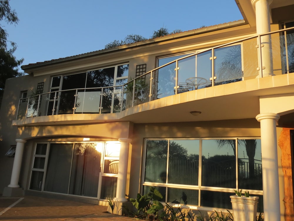 Cocomo Guesthouse Spa And Conference Centre 1/100