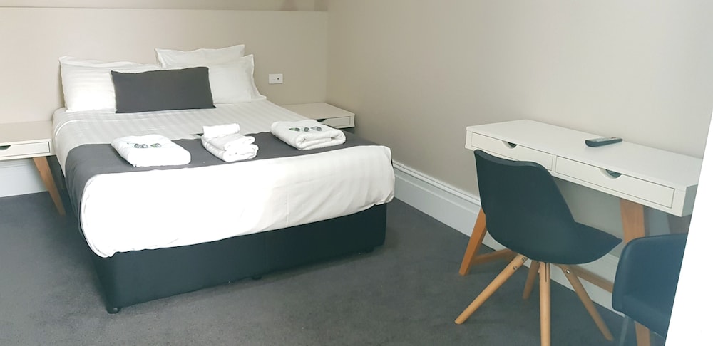 ROOM, DOUBLE BED, STAIR ACCESS ONLY, TOP FLOOR