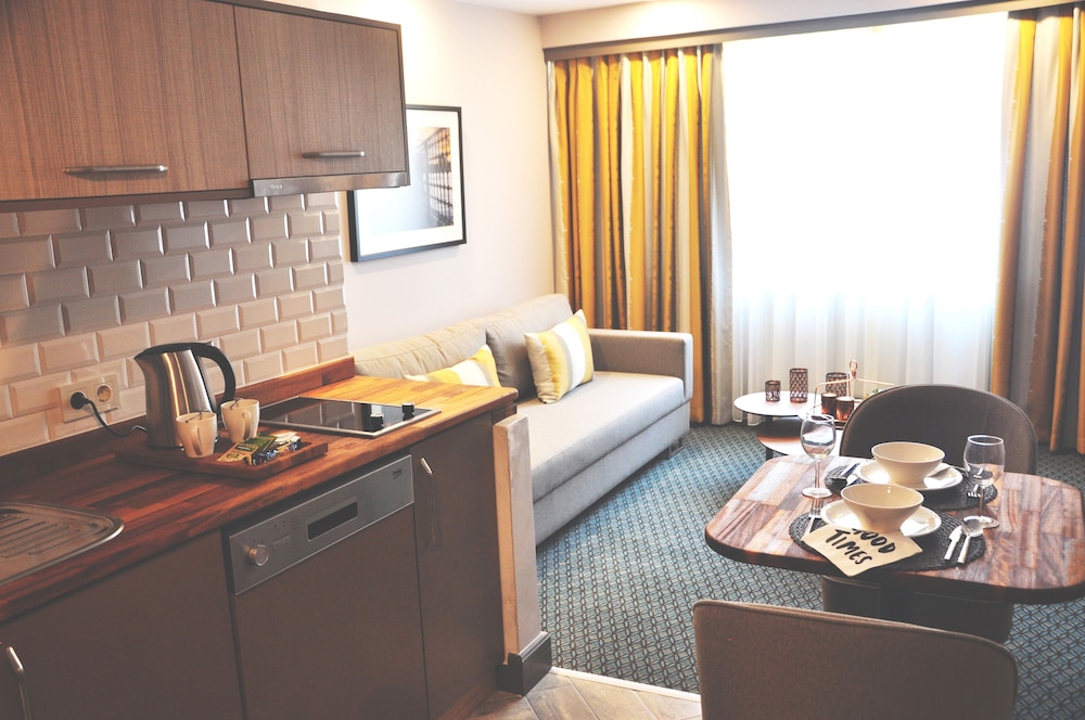 Tophane Suites 20/39