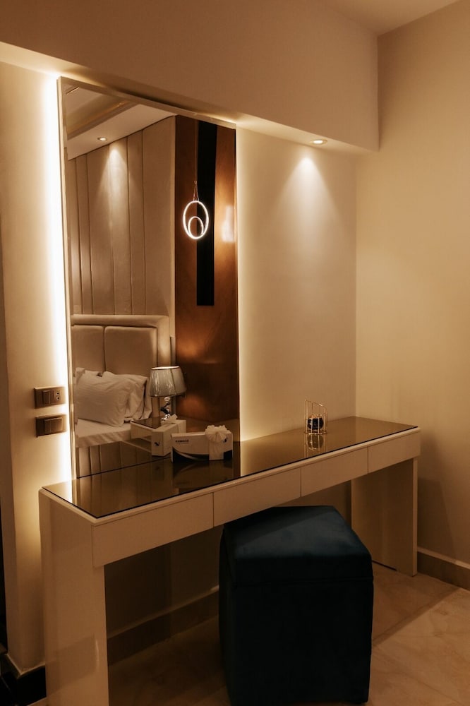 Ramage Hotel & Resort 104/130