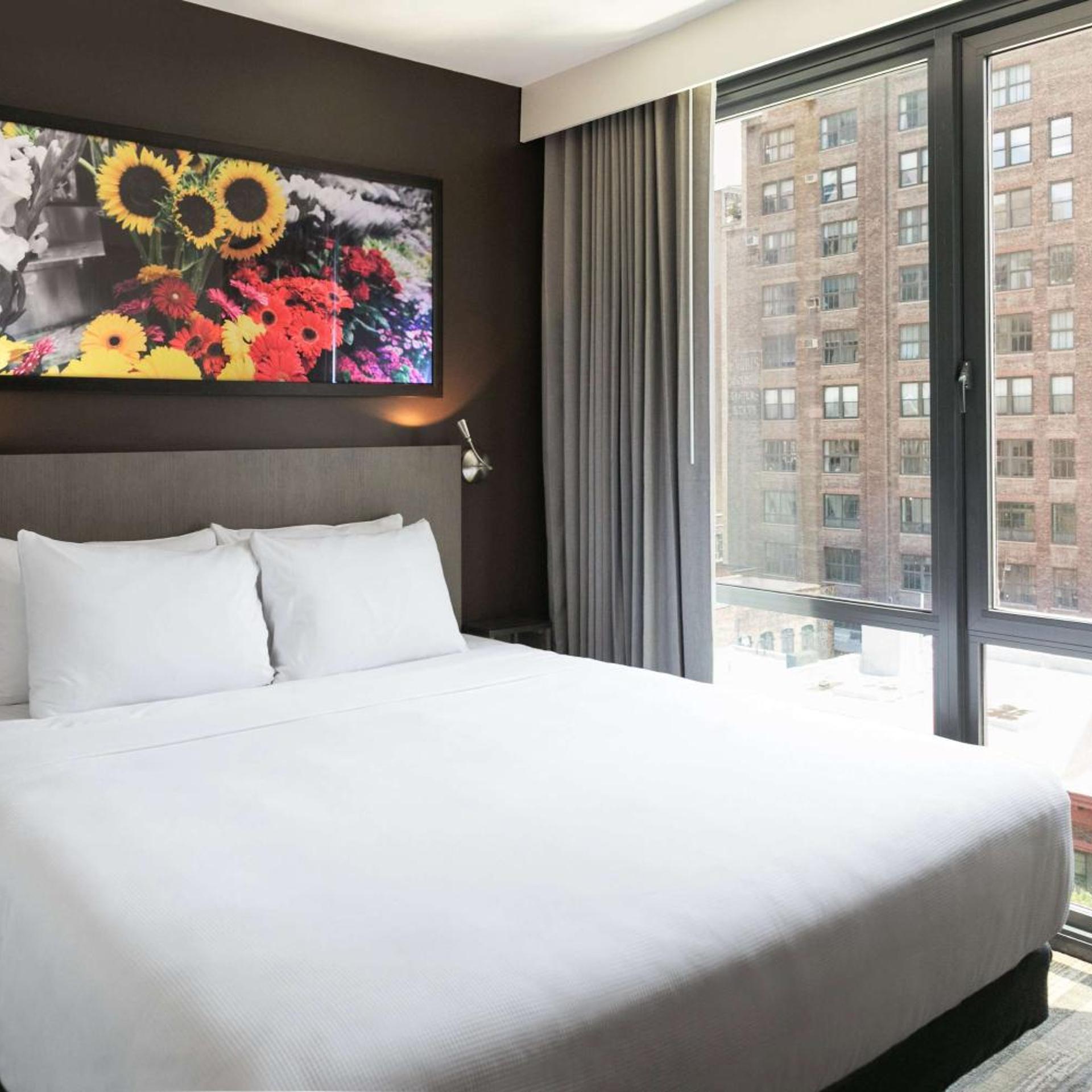Room, King Bed, Den