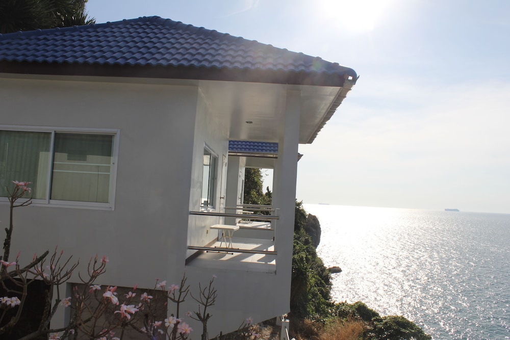 Koh Sichang Unseen 3/40