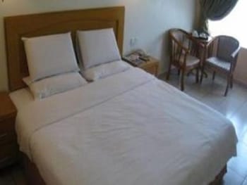 Megah D Aru Hotel Tanjung Aru Kota Kinabalu 29/50