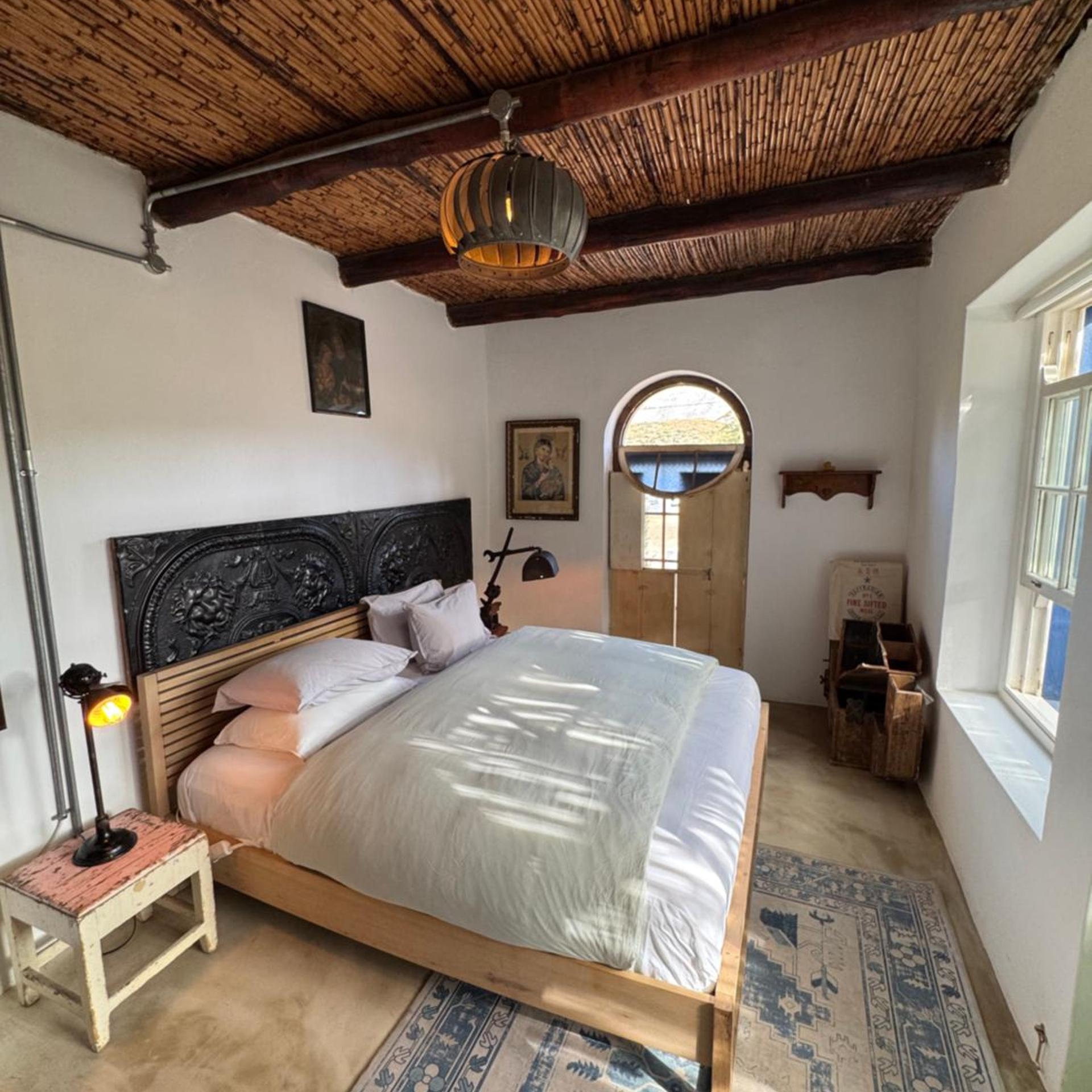 The Karoo Moon Motel 7/28