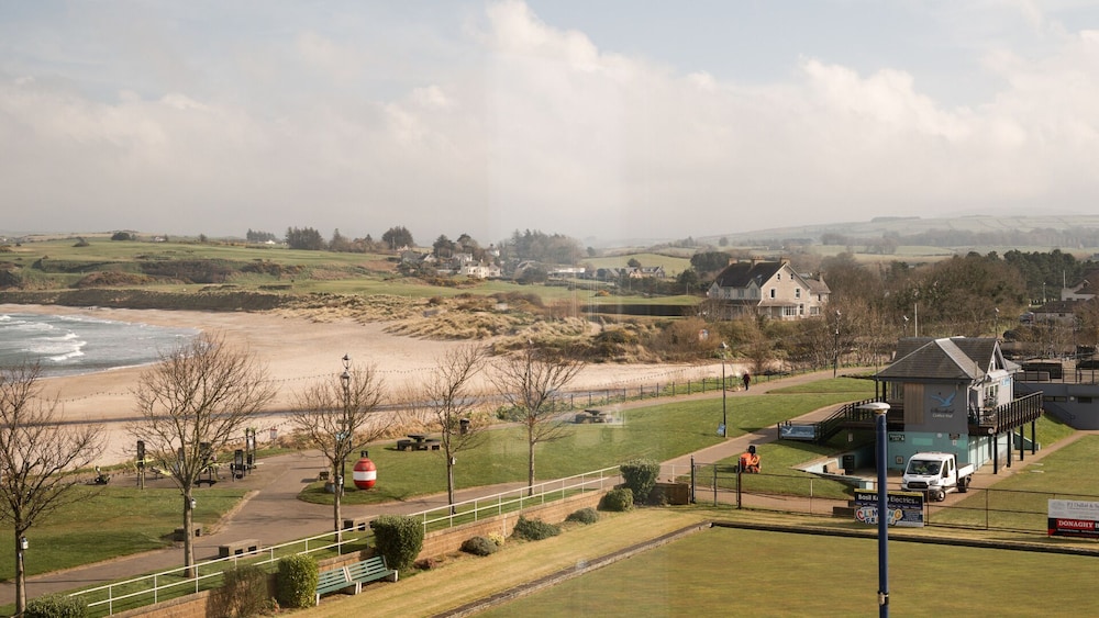 The Marine Hotel 29/54