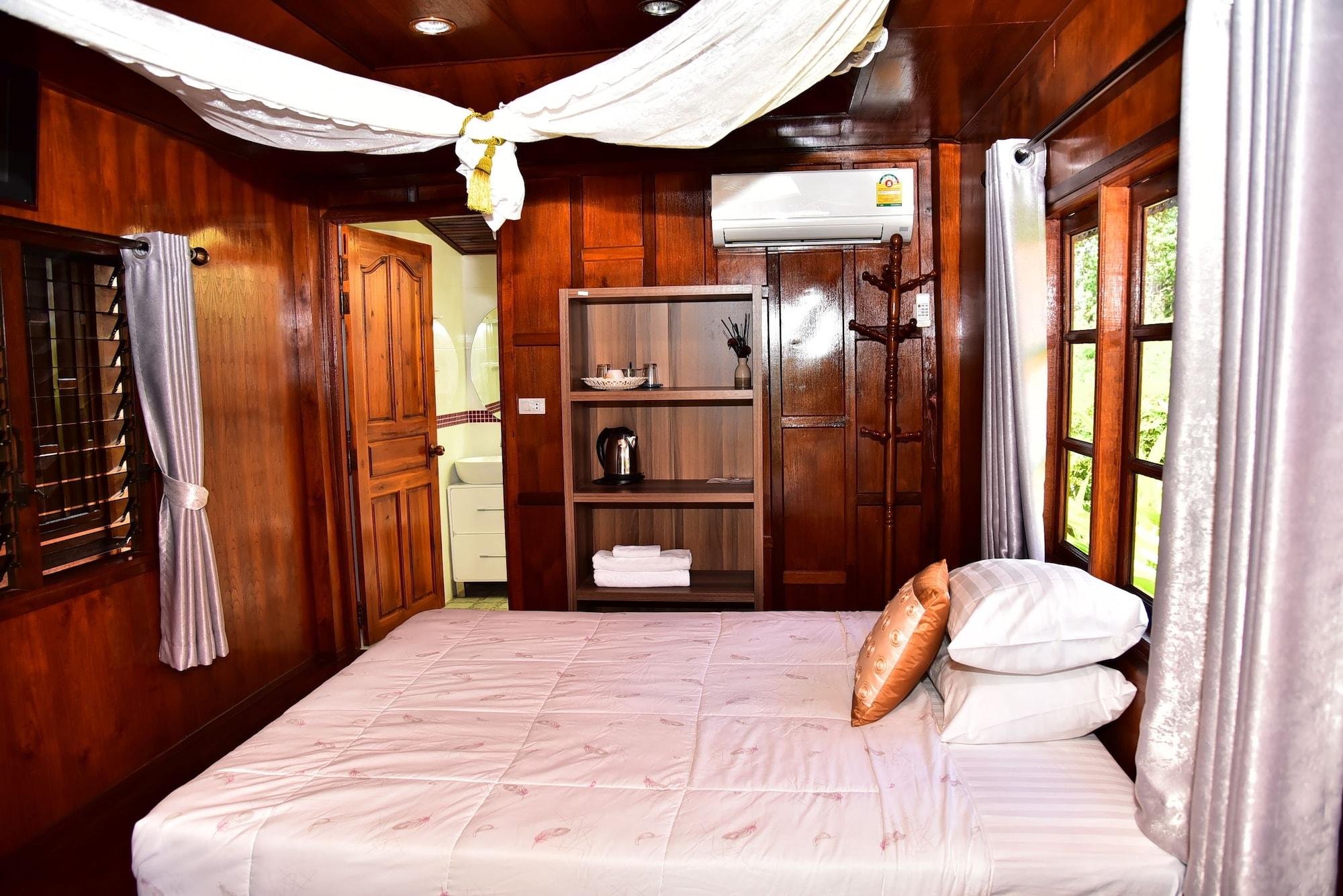 Thai House Resort 5/47
